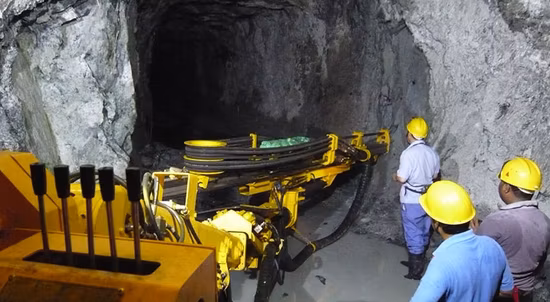 ハードロック Cytj45 シングル用鉱山掘削リグ